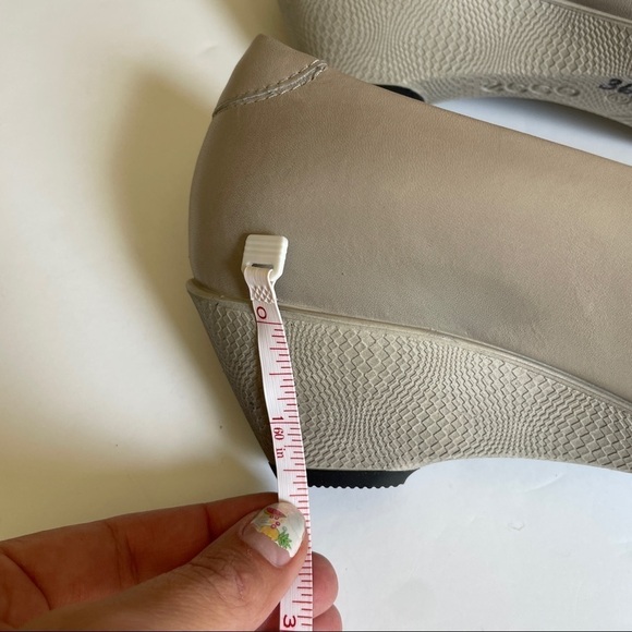 Ecco Grey Round Toe Wedge size 12 - Picture 7 of 9